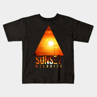 SUNSET MELODIES Kids T-Shirt